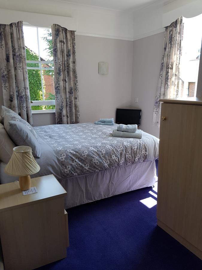Alexandra Lodge Guest House 체스터 외부 사진