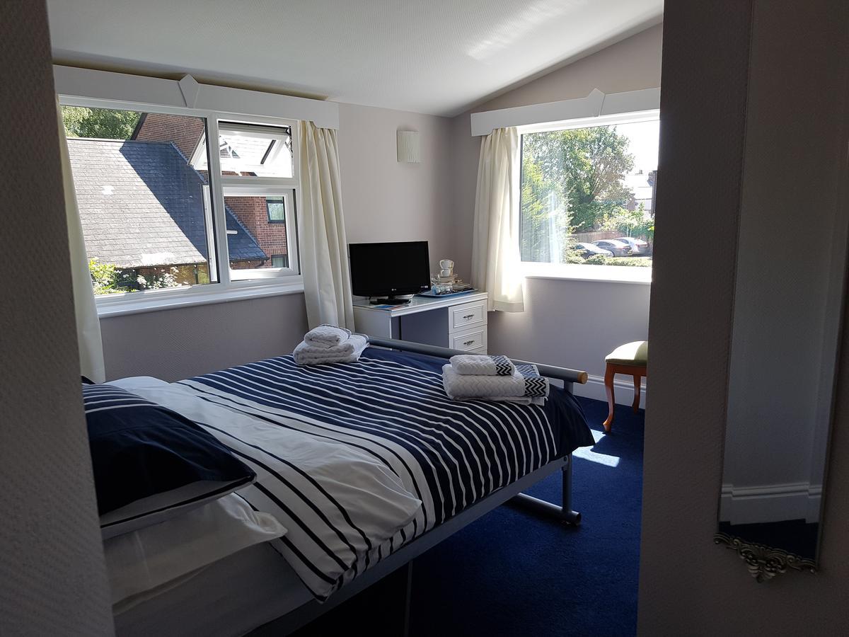 Alexandra Lodge Guest House 체스터 외부 사진
