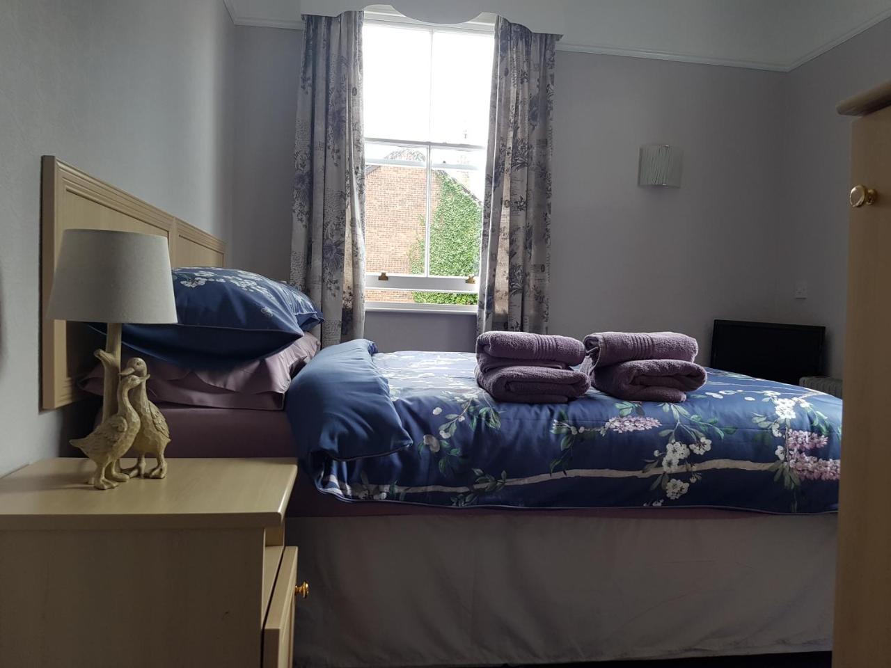 Alexandra Lodge Guest House 체스터 외부 사진